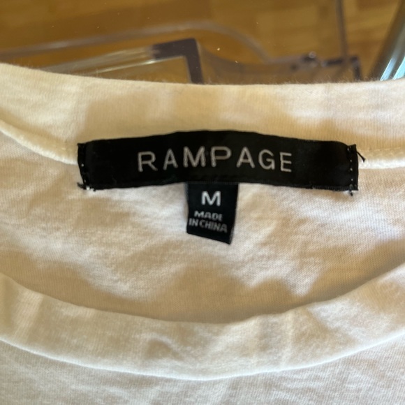 White Corset Top, Dress it Up or Down!🥥 - Picture 4 of 5